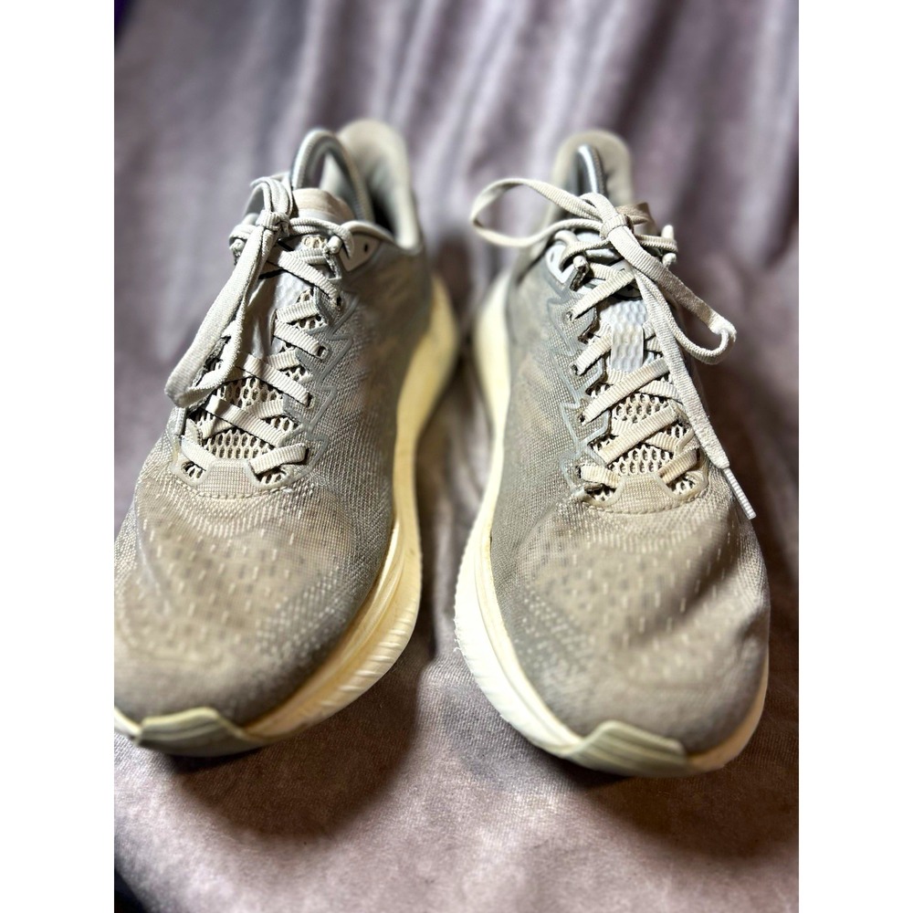 HOKA Mach 6 Gray Lace-Up Low Top Running Jogging Sneakers Rubber Outsole
